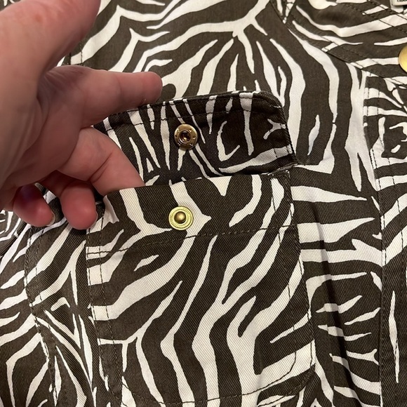 Jones New York-L-Olive Green and white-zebra print, denim type jacket. - Picture 7 of 12